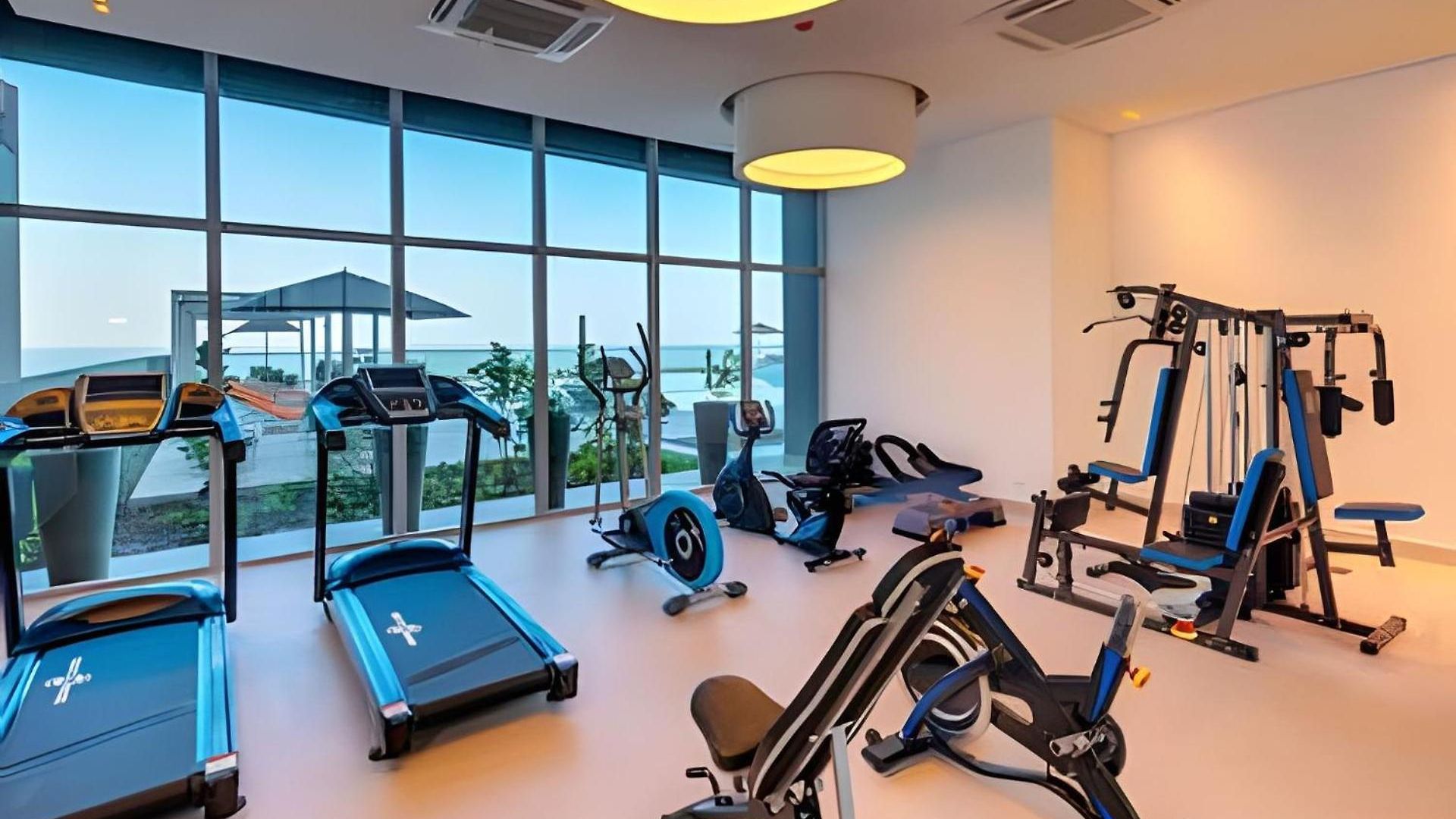 Apartamento Beachfront Penthouse 40th Sea View/historic Center