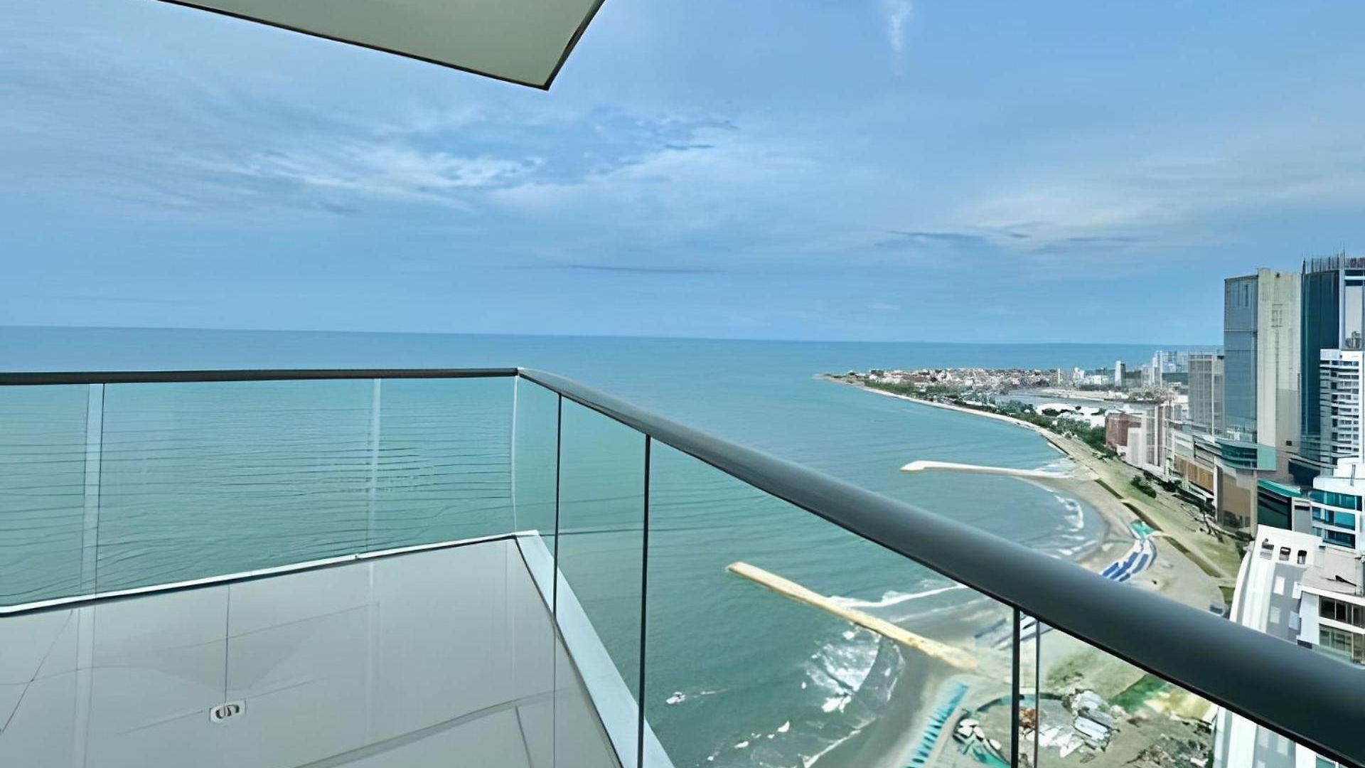 Apartamento Beachfront Penthouse 40th Sea View/historic Center Cartagena