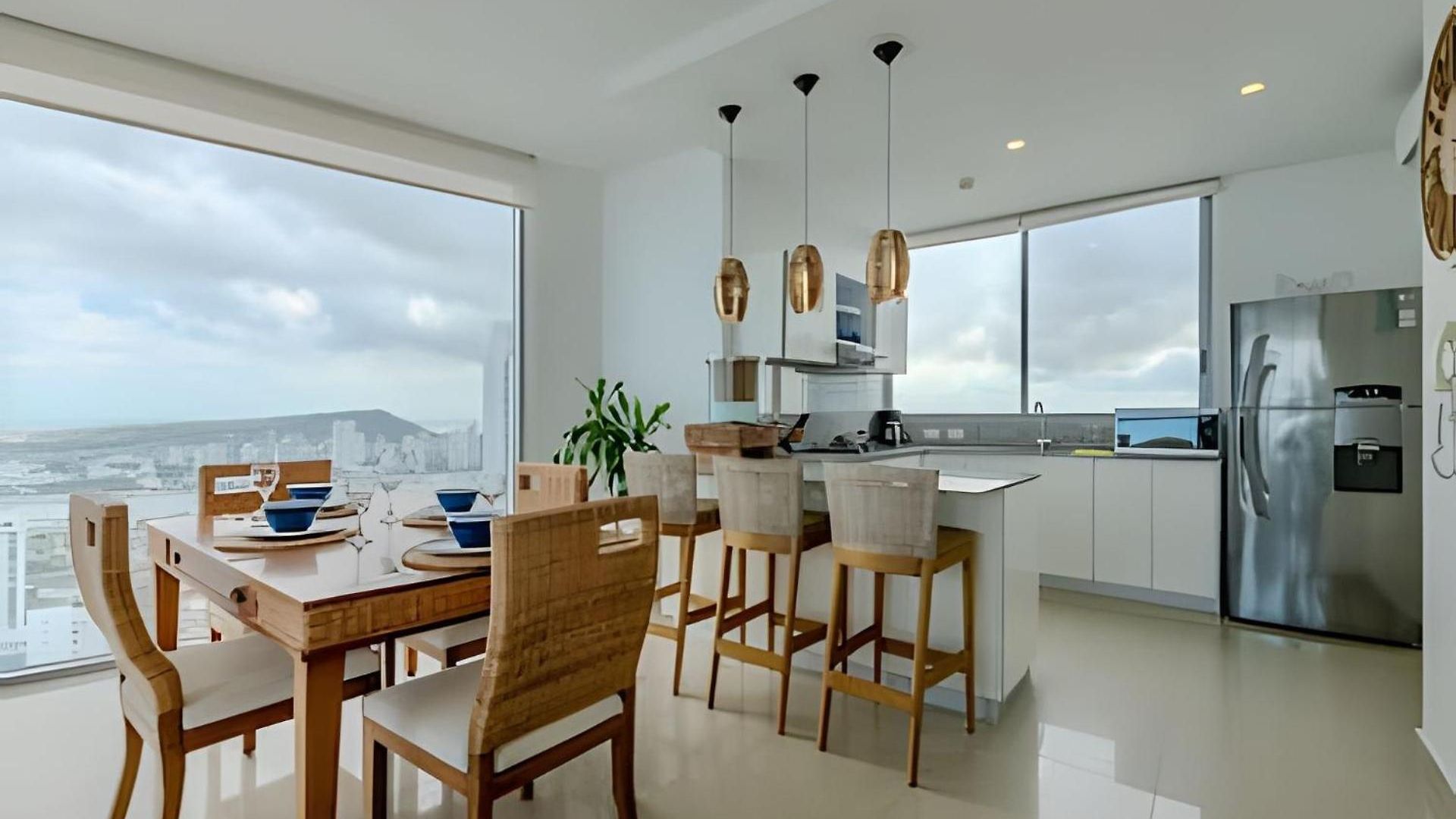 Beachfront Penthouse 40th Sea View/historic Center * Cartagena