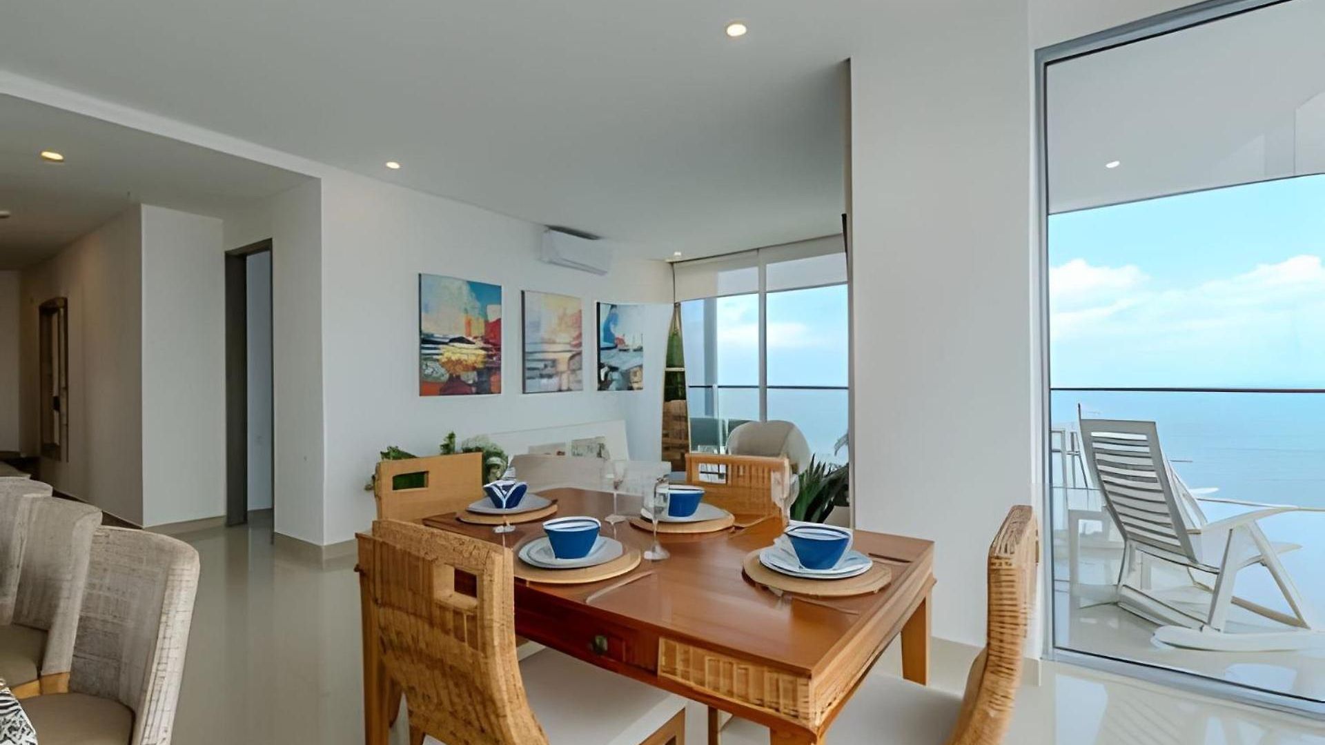 Beachfront Penthouse 40th Sea View/historic Center