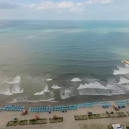 Beachfront Penthouse 40th Sea View/historic Center Apartment