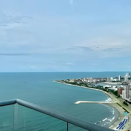Beachfront Penthouse 40th Sea View/historic Center Apartment