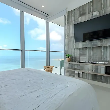 Beachfront Penthouse 40th Sea View/historic Center * Cartagena