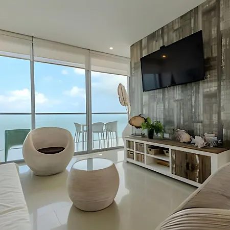 Apartment Beachfront Penthouse 40th Sea View/historic Center