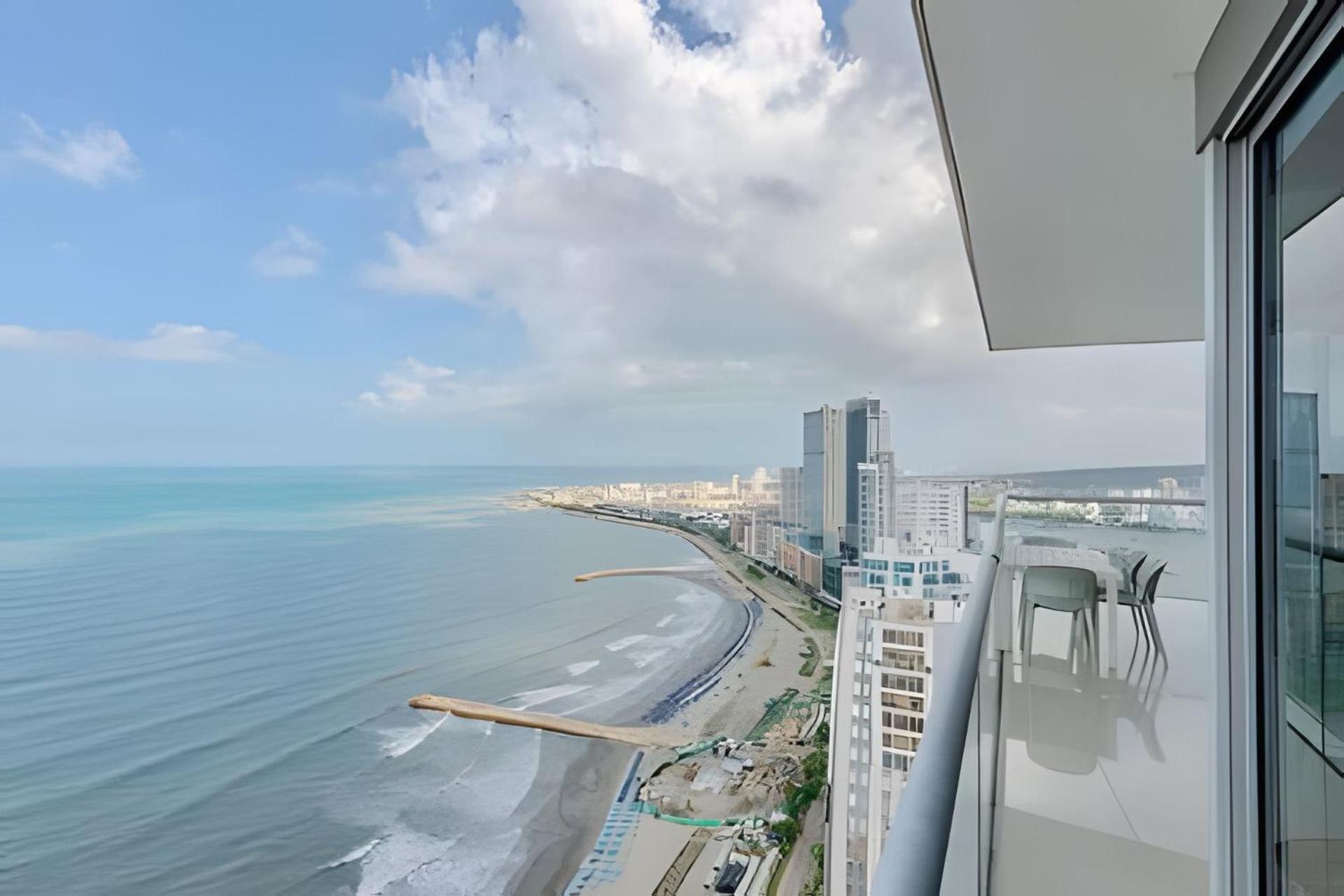 Beachfront Penthouse 40th Sea View/historic Center Apartamento *
